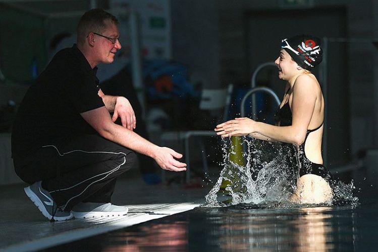 Yusra-Mardini-coach